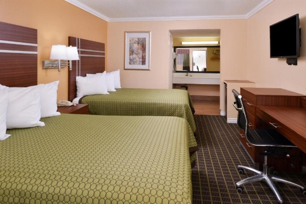 Americas Best Value Inn - Azusa/Pasadena image 15