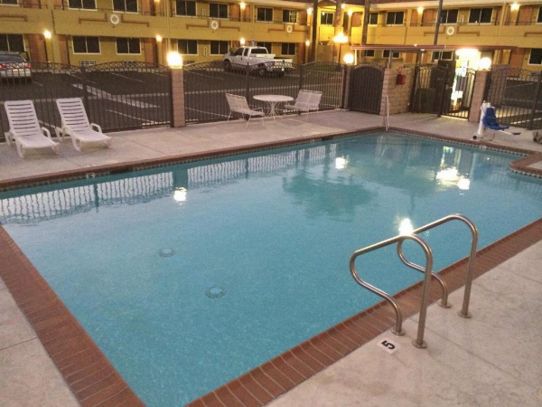 Americas Best Value Inn - Azusa/Pasadena image 23
